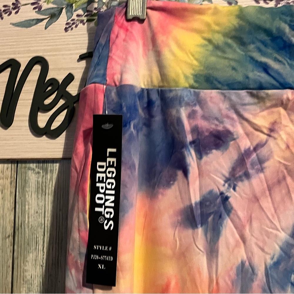 Leggings Depot Multicolor Tie-Dye Wide Leg Pants - Picture 2 of 4